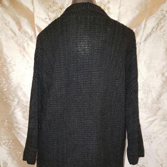 Cardigan - Picture 2 of 6